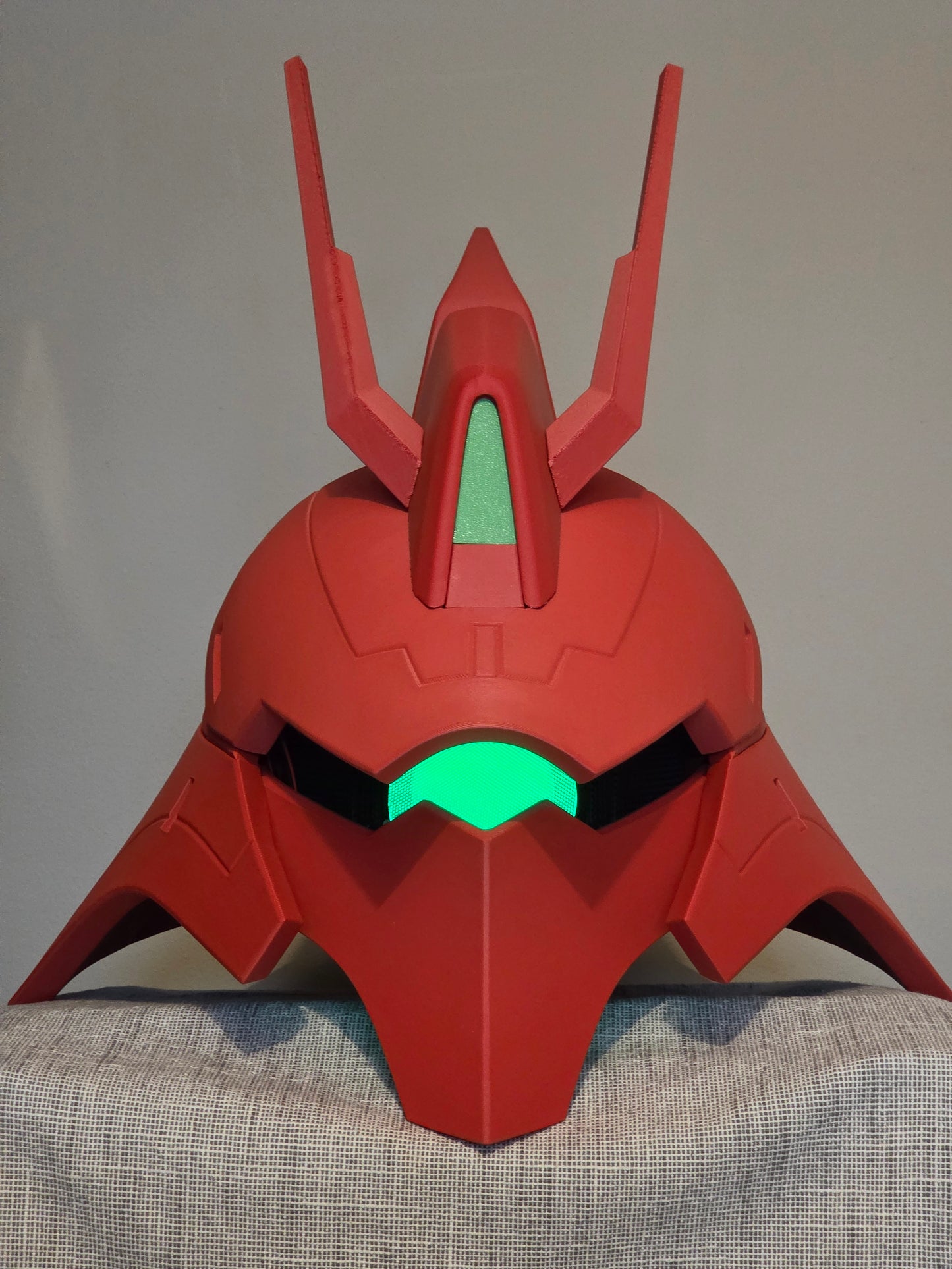 Wearable MSN-04 Sazabi Helmet
