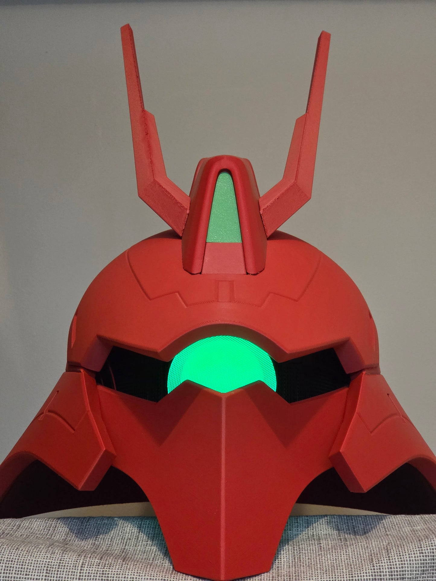 Wearable MSN-04 Sazabi Helmet