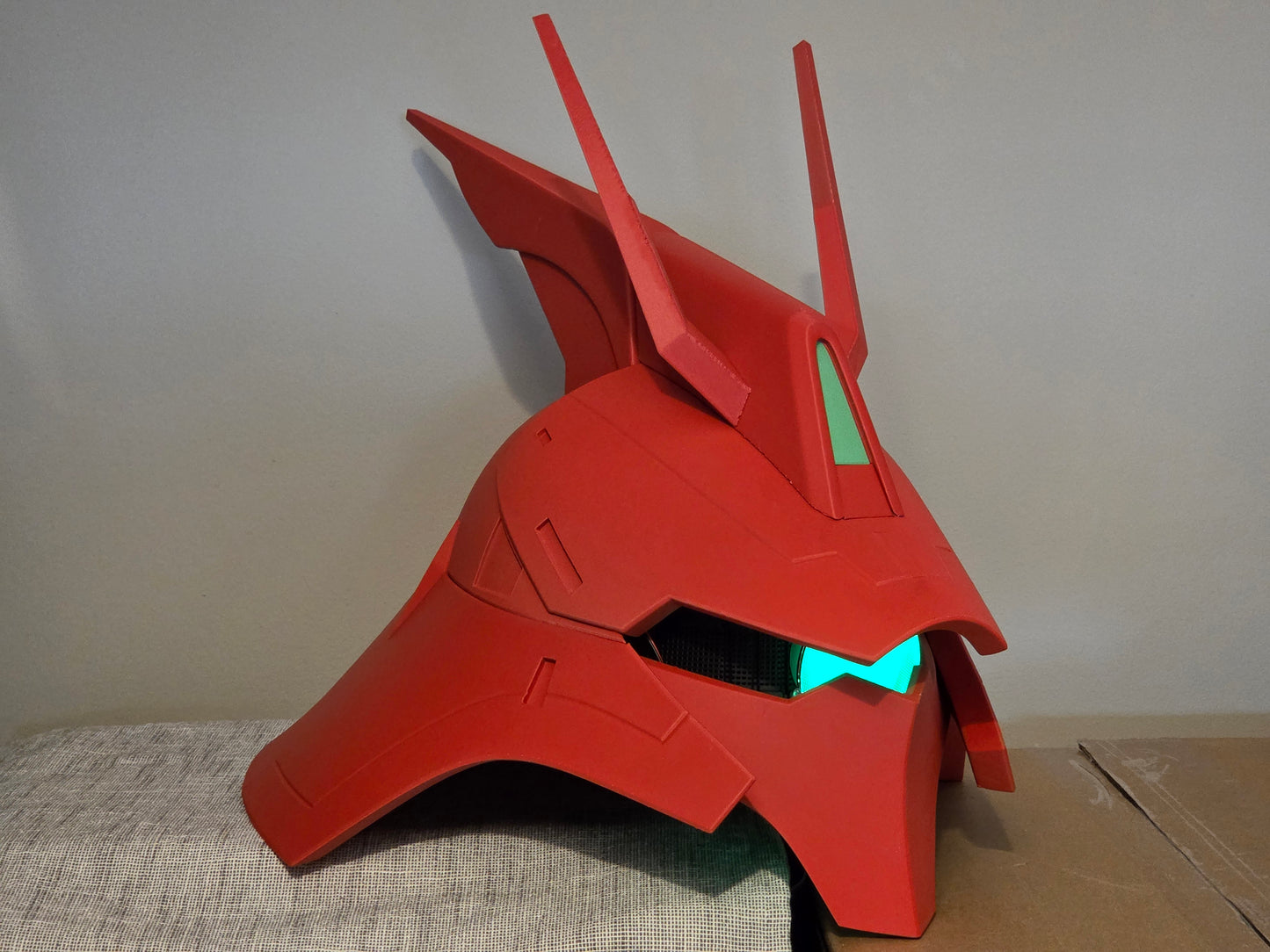 Wearable MSN-04 Sazabi Helmet